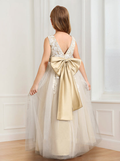 Robe de Demoiselled'Honneur Trapèze/Princesse en Tulle, Col en V, Longueur au Sol avec Appliques