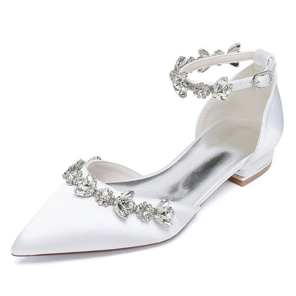 Chaussures de Soirée à Talon Plat et Bout Fermé En Satin de Soie pour Femmes avec Bride à la Cheville En Strass