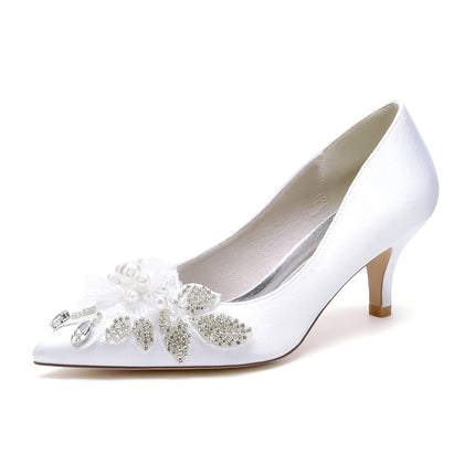 Chaussures de Mariage à Talon Aiguille En Satin de Soie pour Femmes avec Bout Fermé et Fleur