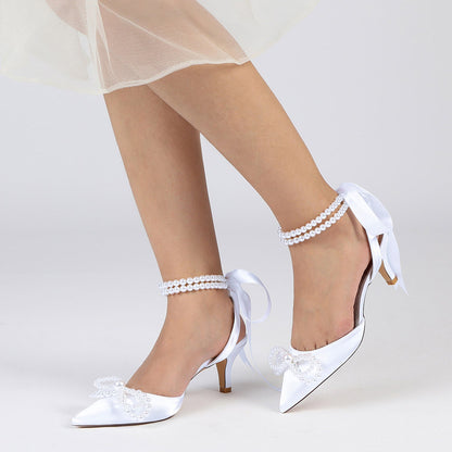 Chaussures de Mariage à Talons Aiguilles et Bout Fermé En Satin de Soie pour Femmes avec Bride à la Cheville et Perles